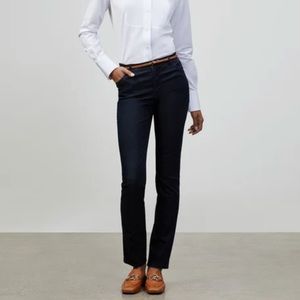 LAFAYETTE 148 New York Thompson Italian Primo Denim Jeans in Coated Blac…